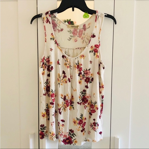 Liberty Love Tops - 2 for $16 Liberty Love Floral Maternity Tank Top Size M